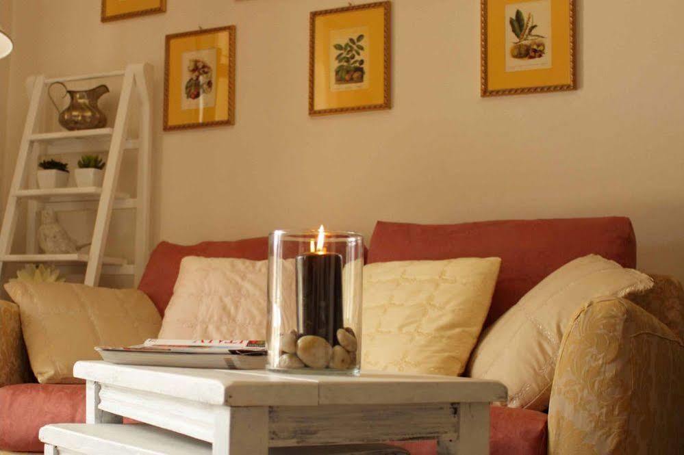 Torre Del Falco Guest House Spoleto Luaran gambar